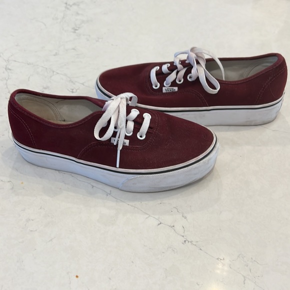 Excellent condition Vans - Picture 2 of 3